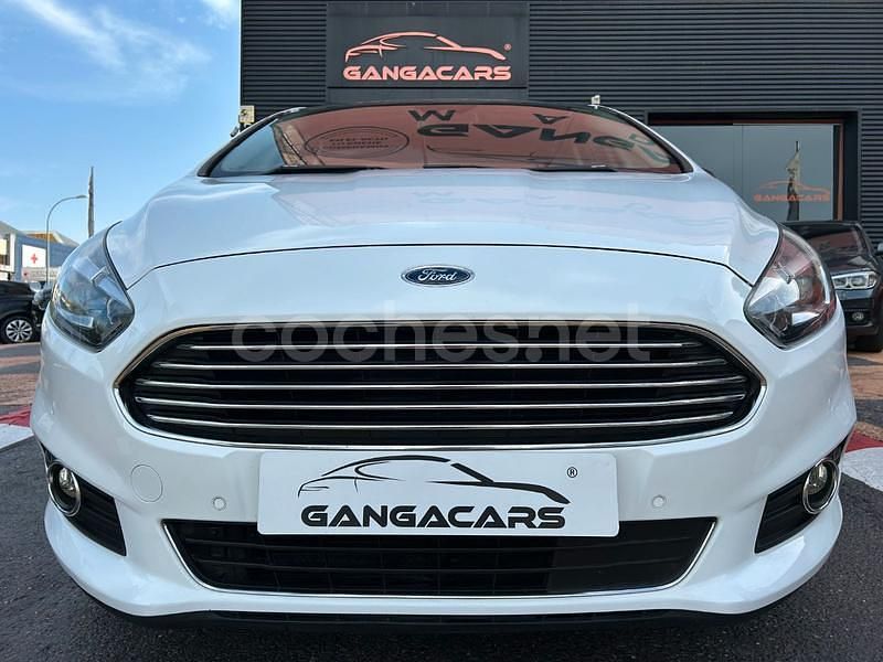 Blanco Usado 2017 Ford S-MAX Titanium Monovolumen | 13.990 € (Buen precio) - Imagen 1/4