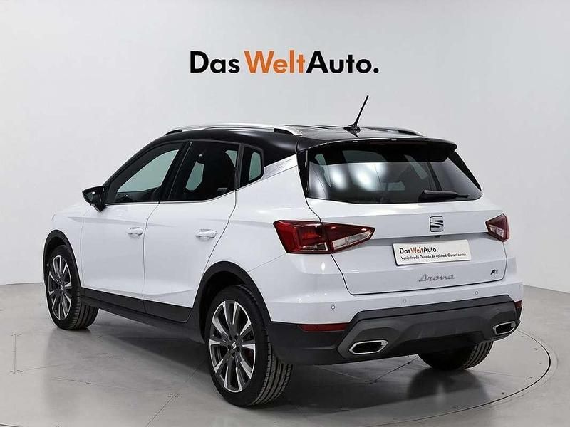 Usado Seat Arona FR 116 CV (85 kW) 2025 Blanco SUV
