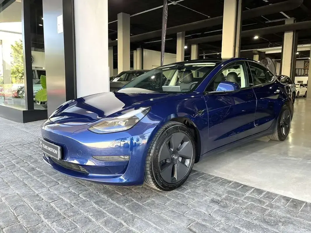 Usado Tesla Model 3 367 kW (499 CV) 2021 Azul Berlina