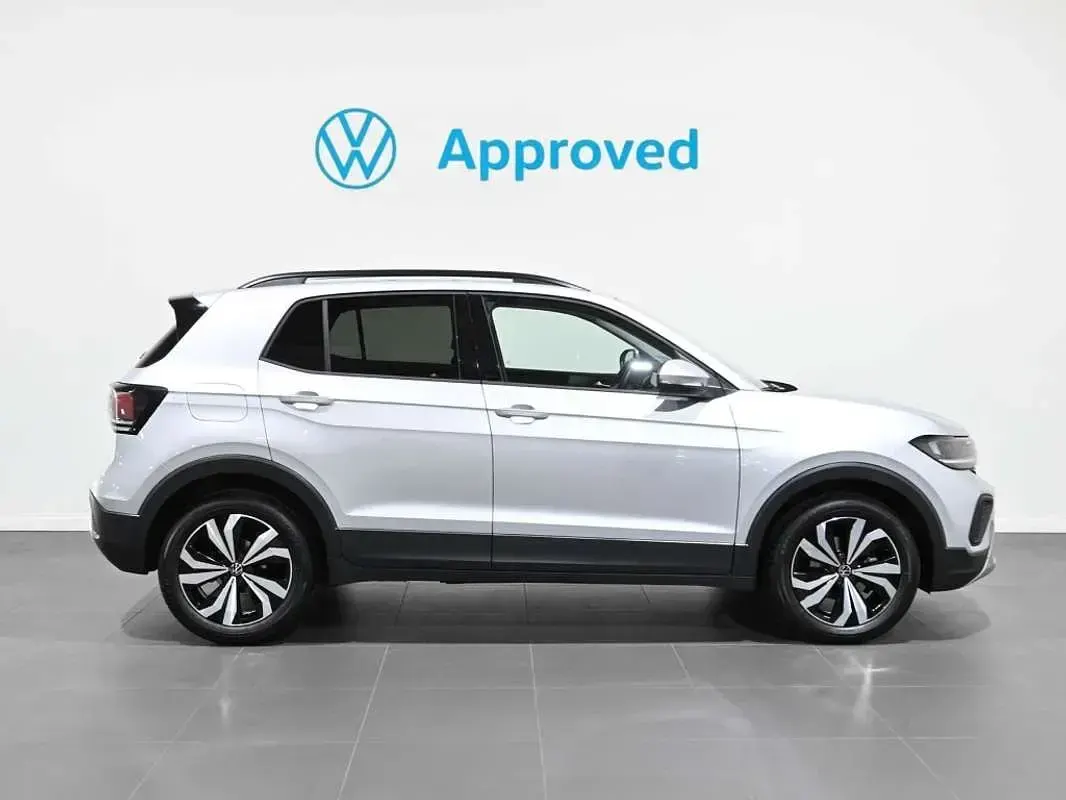 Usado VW T-Cross 116 CV (85 kW) 2025 Plateado SUV