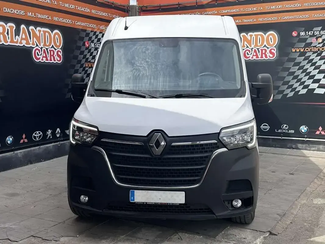 Usado Renault Master 131 CV (96 kW) 2020 Blanco Monovolumen