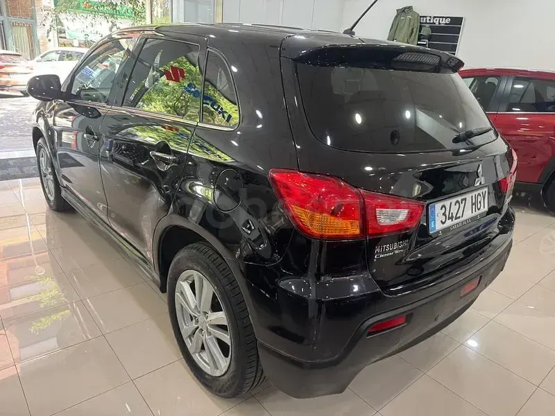Usado Mitsubishi ASX 116 CV (85 kW) 2011 Negro SUV