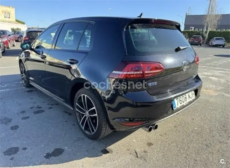 Usado VW Golf VII GTE 204 CV (150 kW) 2016 Negro Berlina