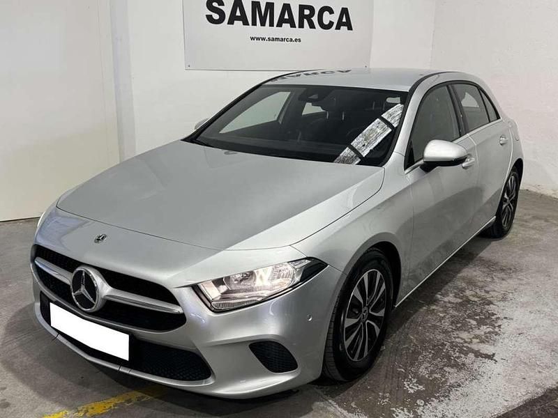 Gris Usado 2019 Mercedes A180 Utilitario | 19.400 € (Buen precio) - Imagen 1/4