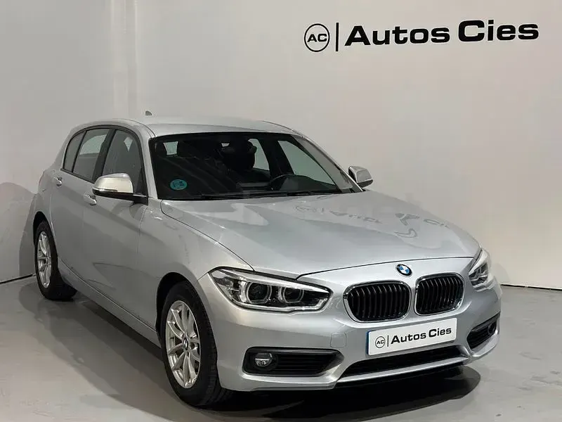 Usado BMW 116 116 CV (85 kW) 2019 Gris / plata Utilitario
