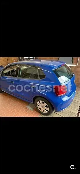 Usado VW Polo Advance 60 CV (44 kW) 2012 Azul Utilitario