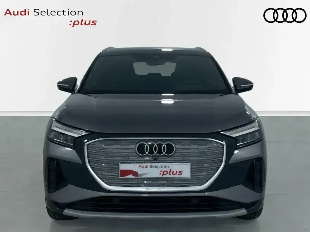 Usado Audi Q4 e-tron Advanced Plus 150 kW (204 CV) 2026 Gris SUV
