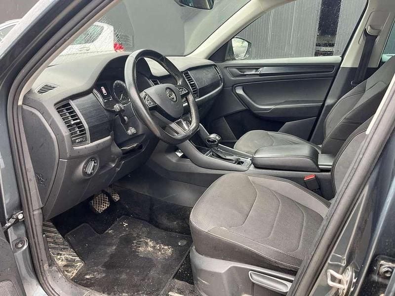 Usado Skoda Kodiaq Scout 4x4 150 CV (110 kW) 2020 Gris SUV