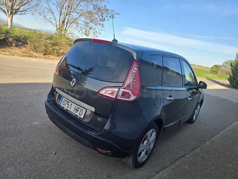 Usado Renault Scénic III Dynamique 130 CV (95 kW) 2012 Azul Monovolumen