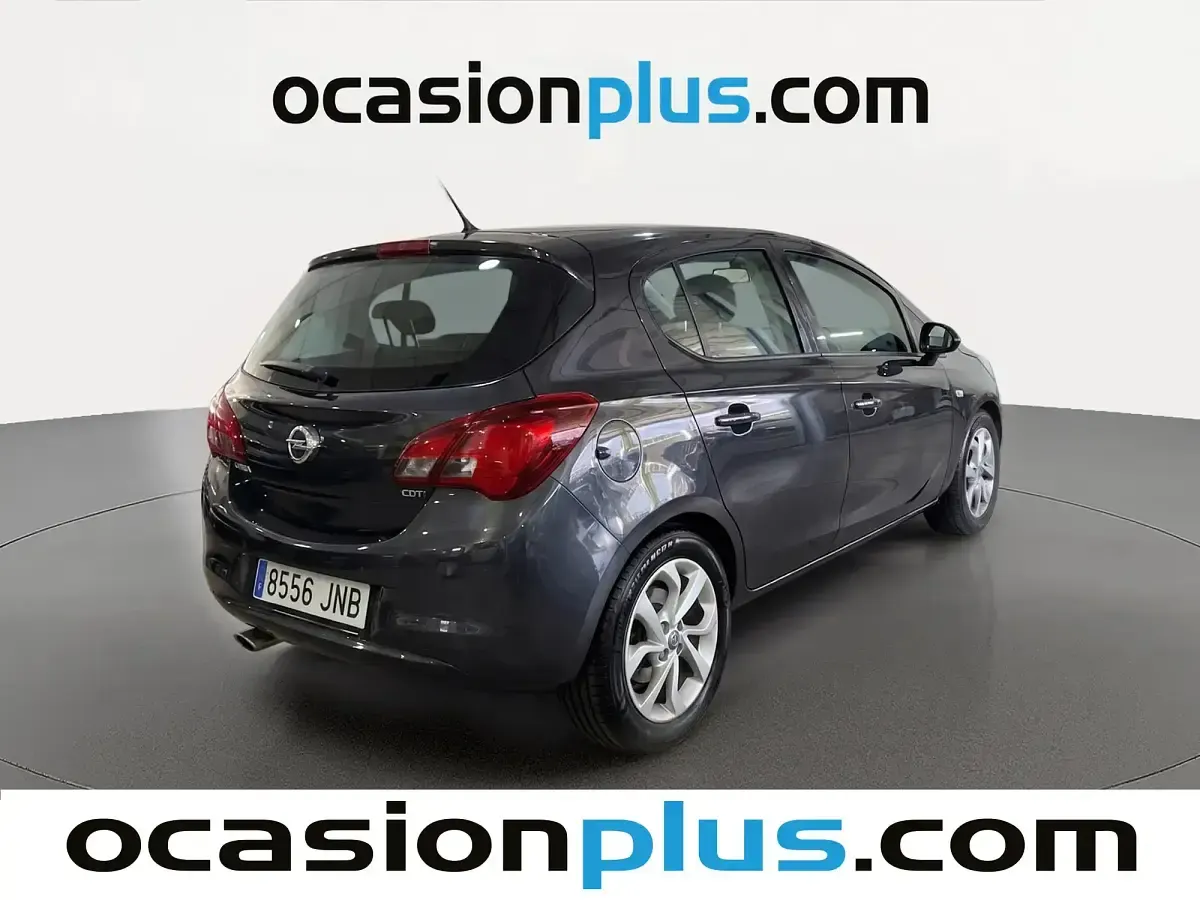 Usado Opel Corsa Selective 95 CV (69 kW) 2016 Negro Utilitario
