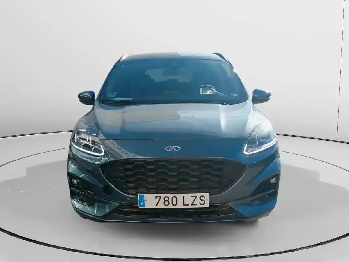 Usado Ford Kuga ST-Line 150 CV (110 kW) 2022 Azul SUV