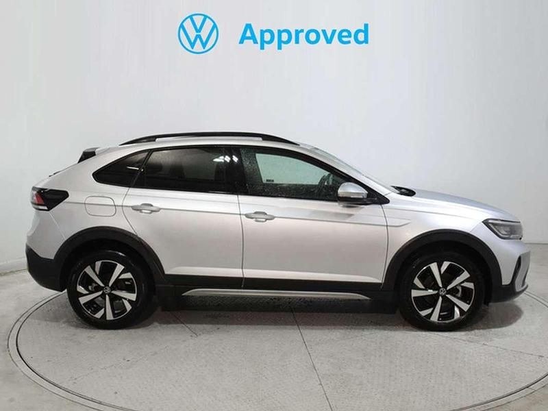 Usado VW Taigo 116 CV (85 kW) 2025 Plateado SUV