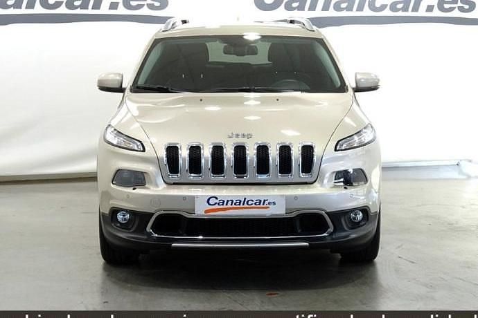 Usado Jeep Cherokee Limited 140 CV (102 kW) 2015 Gris SUV