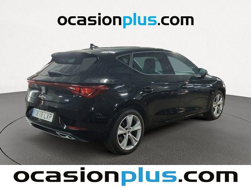 Usado Seat Leon FR 130 CV (95 kW) 2022 Negro Berlina