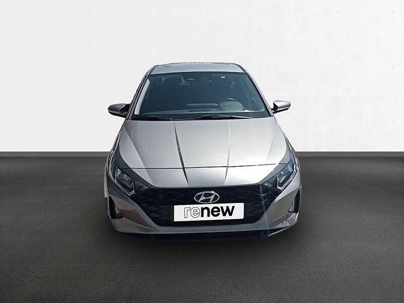 Usado Hyundai i20 101 CV (74 kW) 2022 Gris Berlina