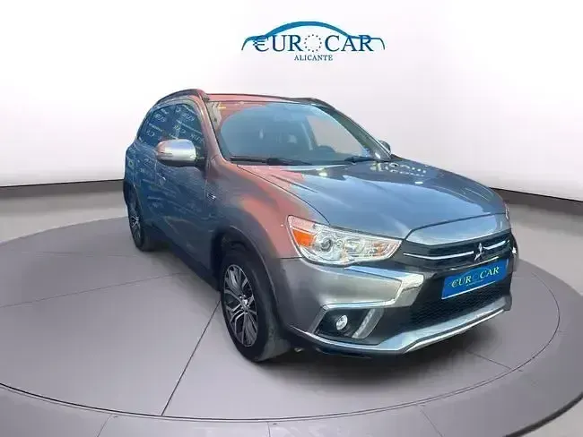 Usado Mitsubishi ASX 117 CV (86 kW) 2018 Gris SUV