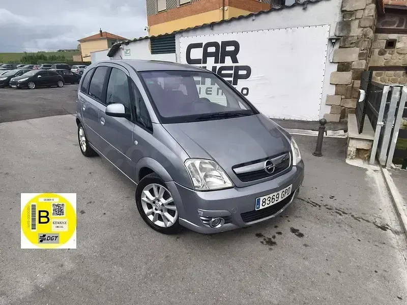 Usado Opel Meriva Cosmo 100 CV (73 kW) 2009 Gris / plata Monovolumen