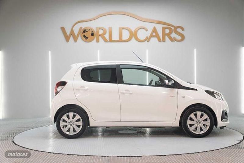 Usado Peugeot 108 Active 72 CV (52 kW) 2021 Blanco