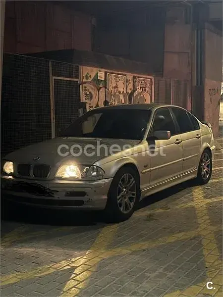 Usado BMW 320 136 CV (100 kW) 1999 Gris / plata Berlina