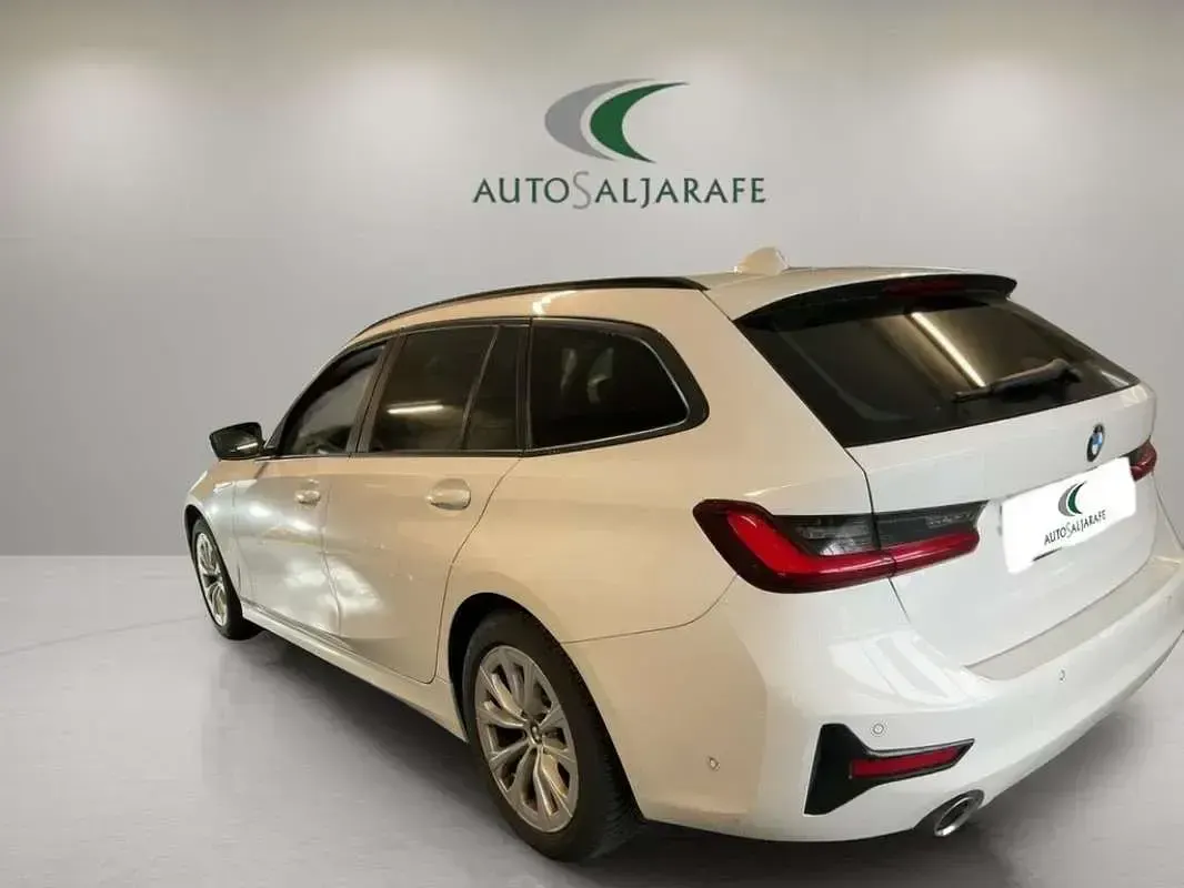 Usado BMW 320 Comfort Edition 190 CV (139 kW) 2022 Blanco Familiar