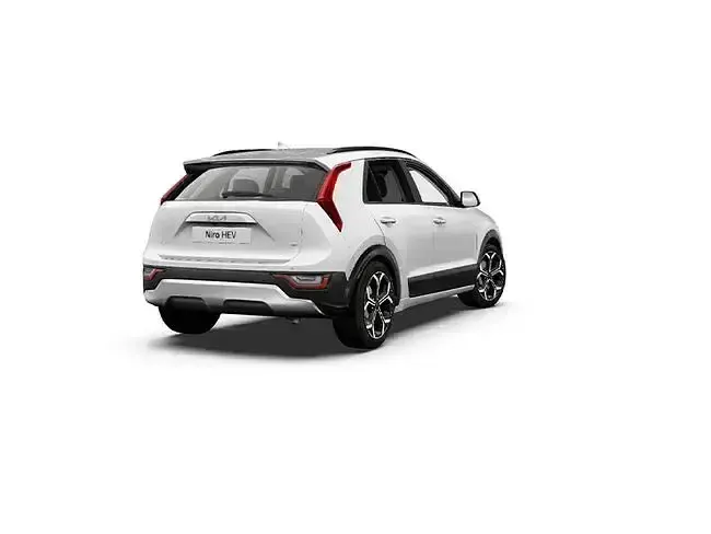 Usado Kia Niro 141 CV (103 kW) 2023 Blanco SUV