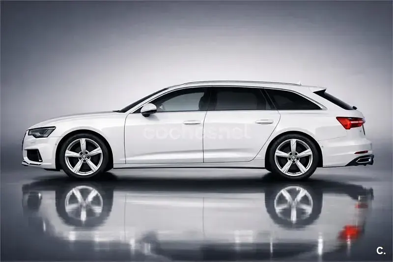 Usado Audi A6 Sport 204 CV (150 kW) 2021 Blanco Familiar