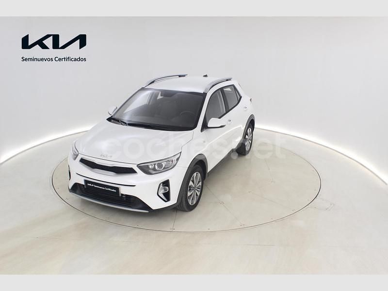 Blanco Usado 2024 Kia Stonic SUV | 18.699 € (Precio justo) - Imagen 1/4