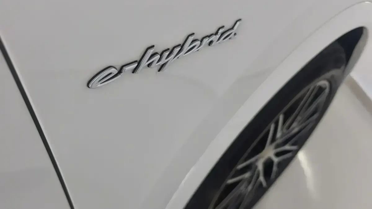 Usado Porsche Cayenne 470 CV (345 kW) 2023 Blanco SUV