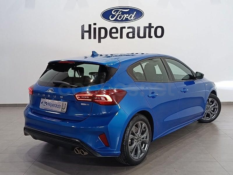 Usado Ford Focus ST-Line 125 CV (91 kW) 2023 Azul Berlina