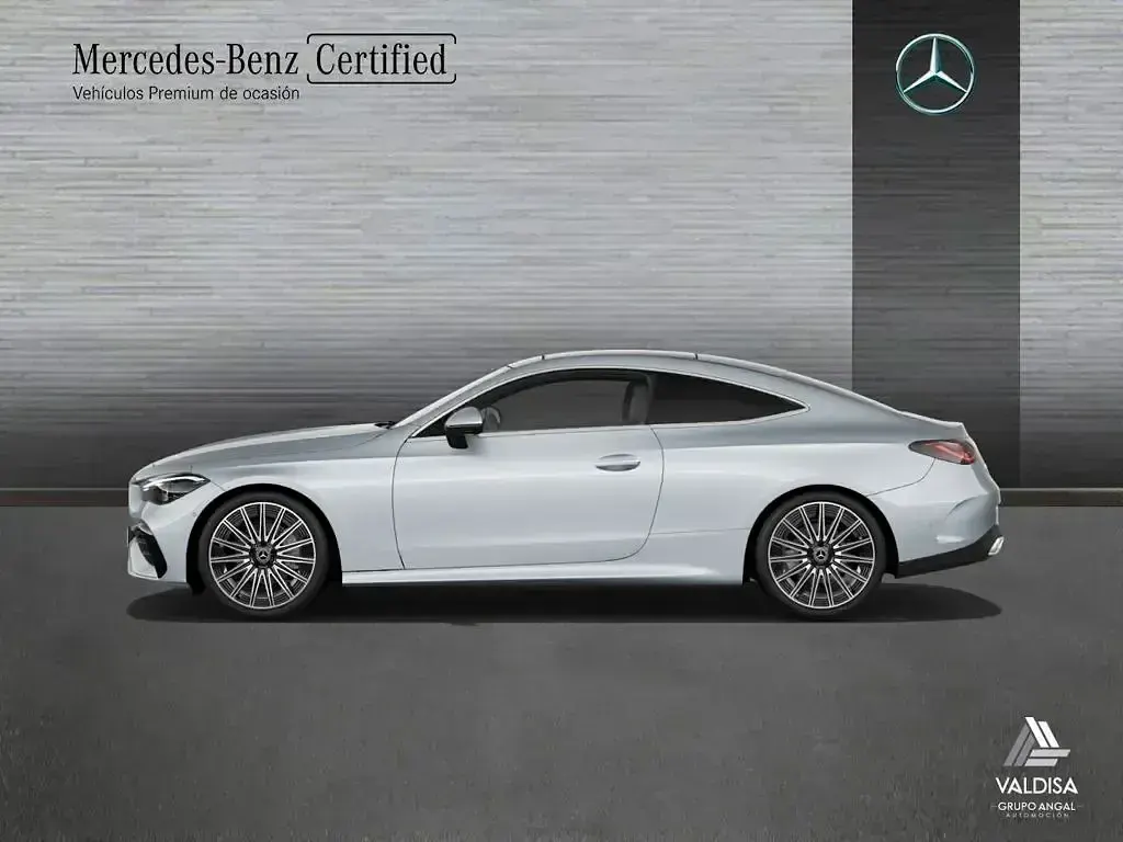 Usado Mercedes CLE220 AMG Line Premium Plus 197 CV (144 kW) 2023 Gris Coupe