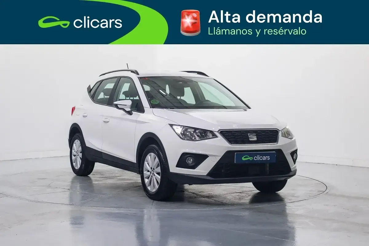 Usado Seat Arona Ecomotive 115 CV (84 kW) 2019 Blanco SUV
