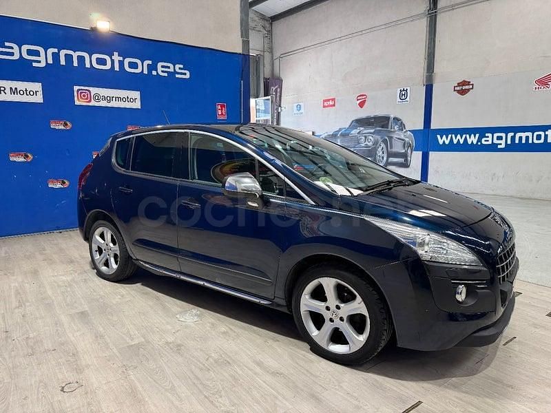Usado Peugeot 3008 110 CV (80 kW) 2010 Azul Familiar