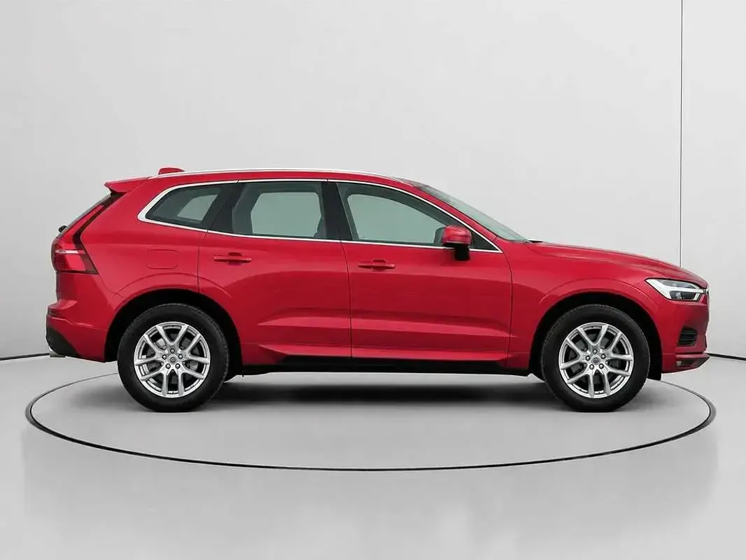 Usado Volvo XC60 Momentum 190 CV (139 kW) 2020 Rojo SUV