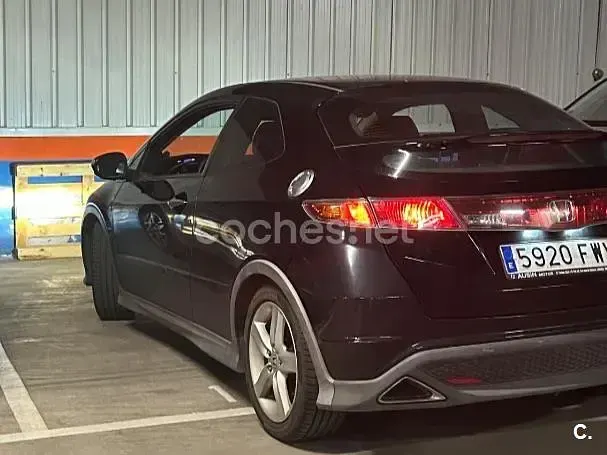 Usado Honda Civic Type S 140 CV (102 kW) 2007 Granate Berlina