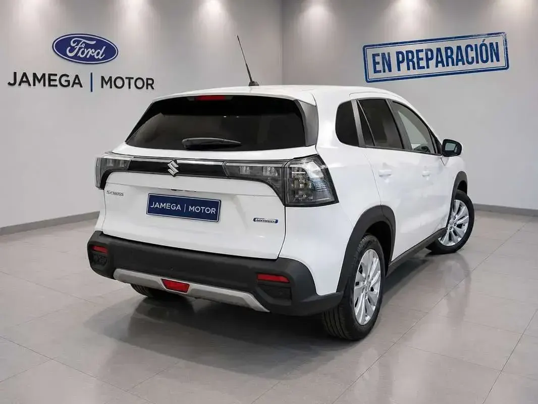 Usado Suzuki SX4 S-Cross 128 CV (94 kW) 2024 Blanco SUV