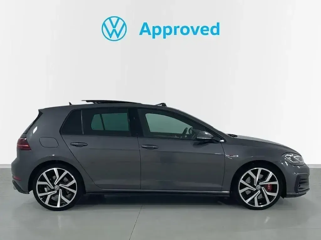 Usado VW Golf VII GTI 245 CV (180 kW) 2017 Gris Utilitario