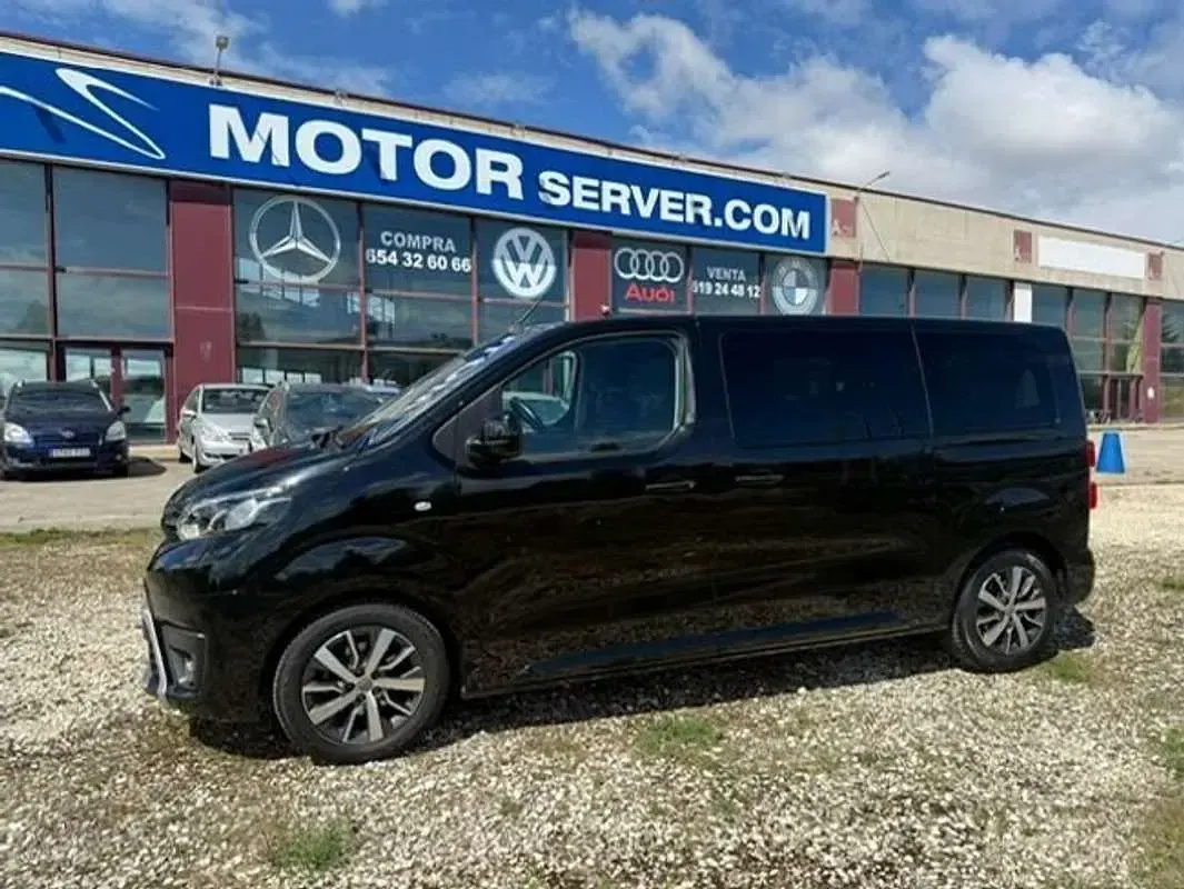 Usado Toyota Proace Advance 150 CV (110 kW) 2020 Negro Monovolumen