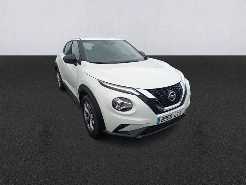 Usado Nissan Juke Acenta 114 CV (83 kW) 2022 Oro SUV