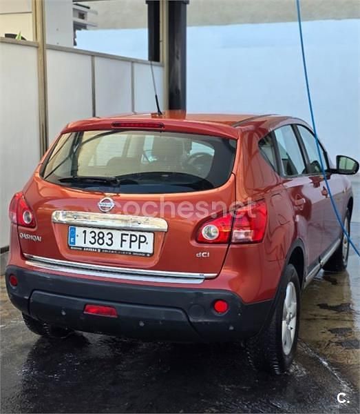 Usado Nissan Qashqai Acenta 115 CV (84 kW) 2007 Rojo SUV