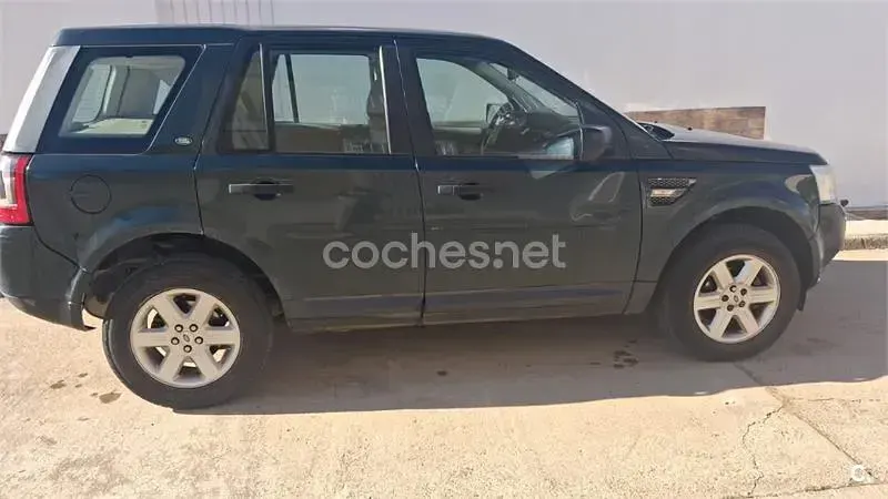 Usado Land Rover Freelander 2 S 150 CV (110 kW) 2011 Verde SUV