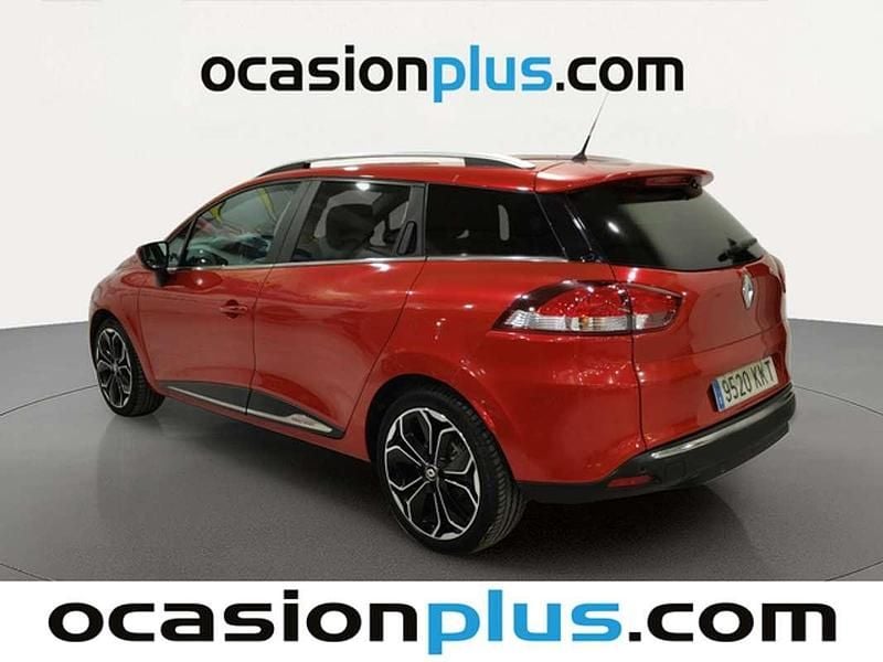 Usado Renault Clio GrandTour Zen 118 CV (86 kW) 2018 Rojo Familiar