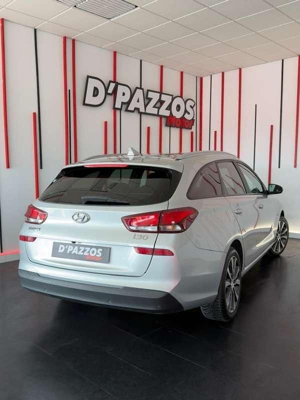 Usado Hyundai i30 GO! 116 CV (85 kW) 2020 Gris Familiar