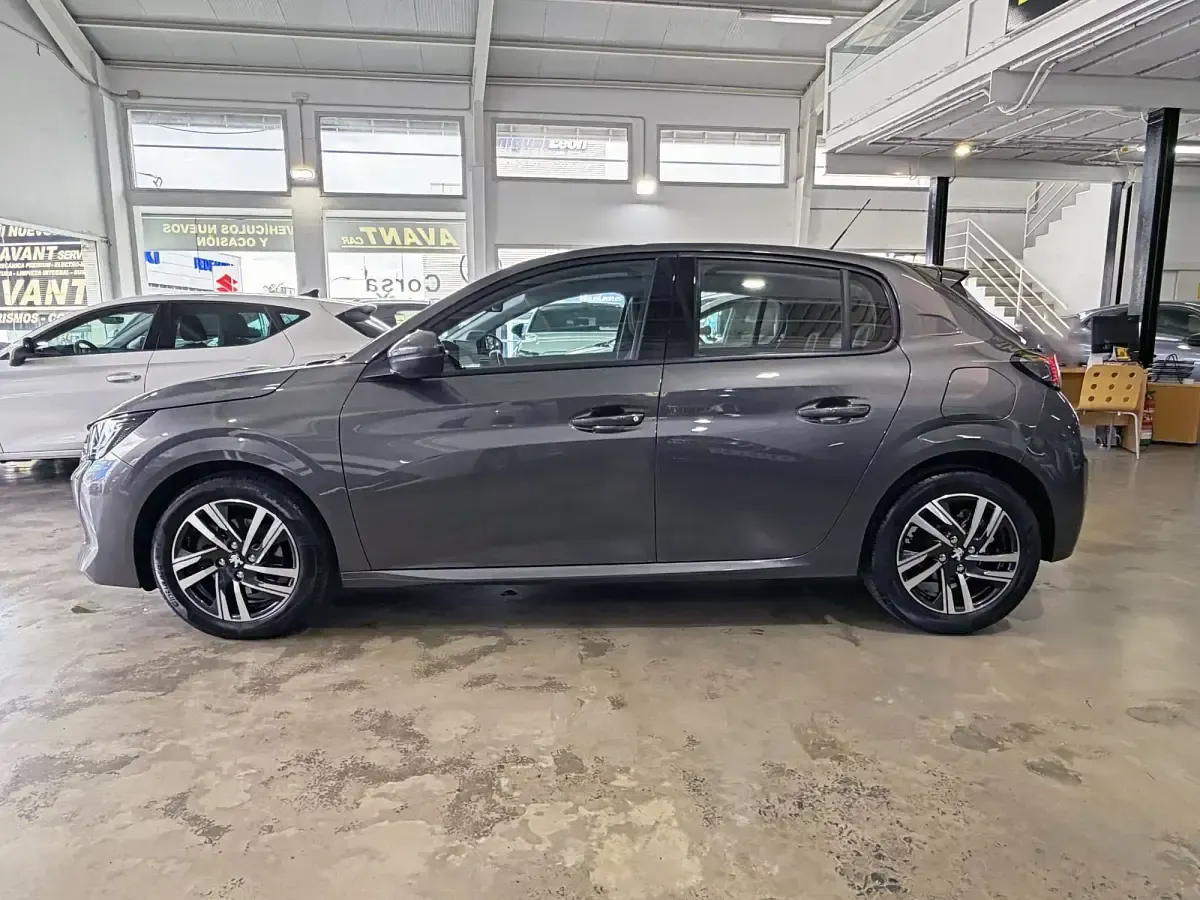 Occasion Peugeot 208 Allure 100 PK (73 kW) 2020 Grijs Hatchback