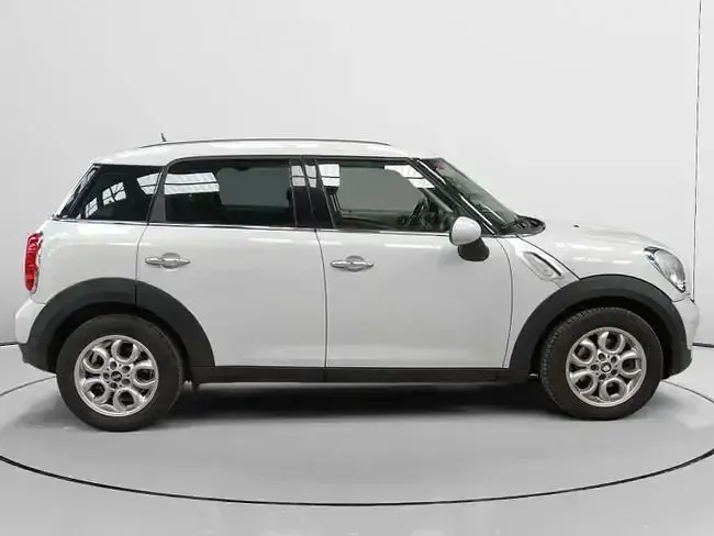 Usado Mini One D Countryman 90 CV (66 kW) 2010 Blanco SUV
