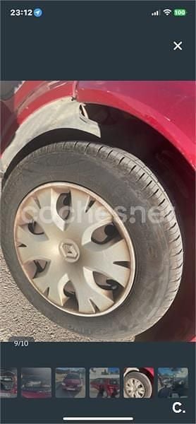 Usado Renault Mégane II Dynamique 105 CV (77 kW) 2006 Granate Berlina