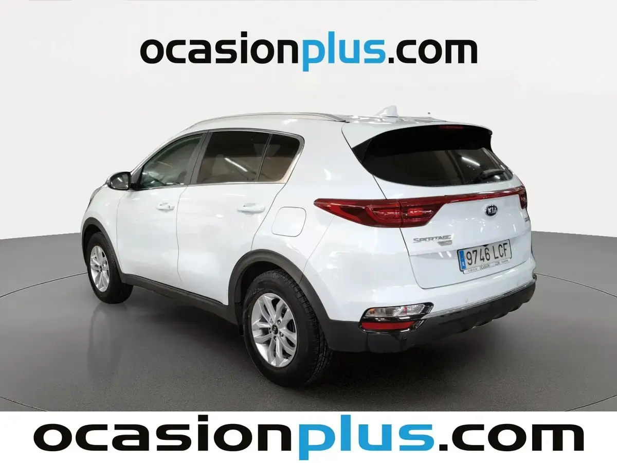 Usado Kia Sportage 115 CV (84 kW) 2019 Blanco SUV