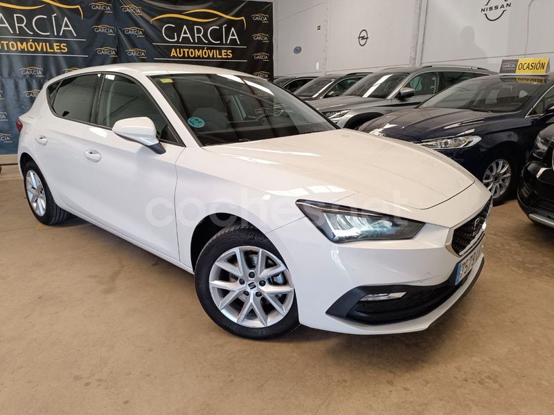 Blanco Usado 2020 Seat Leon Style Berlina | 15.500 € (Precio justo) - Imagen 1/4