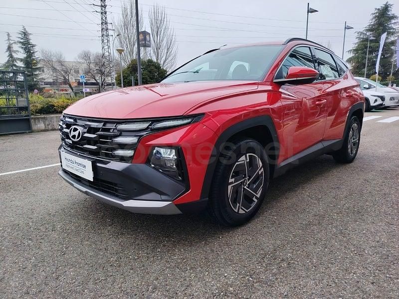Rojo Usado 2025 Hyundai Tucson SUV | 26.650 € (Precio justo) - Imagen 1/4