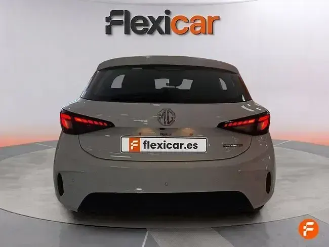 Usado MG MG3 Comfort 116 CV (85 kW) 2025 Blanco Utilitario