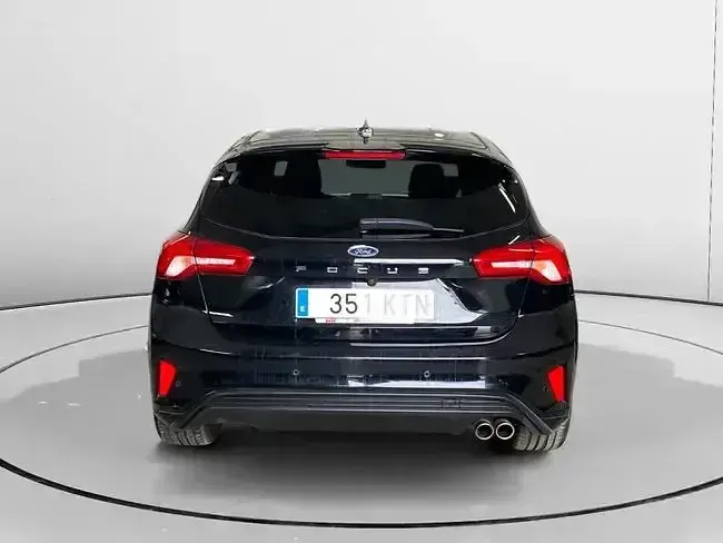 Usado Ford Focus ST-Line 125 CV (91 kW) 2019 Negro Berlina